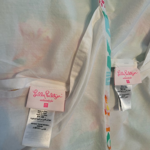 Lilly Pulitzer for Pottery Barn, 2 pillow cases 25x19,  Orchid print - Picture 11 of 12